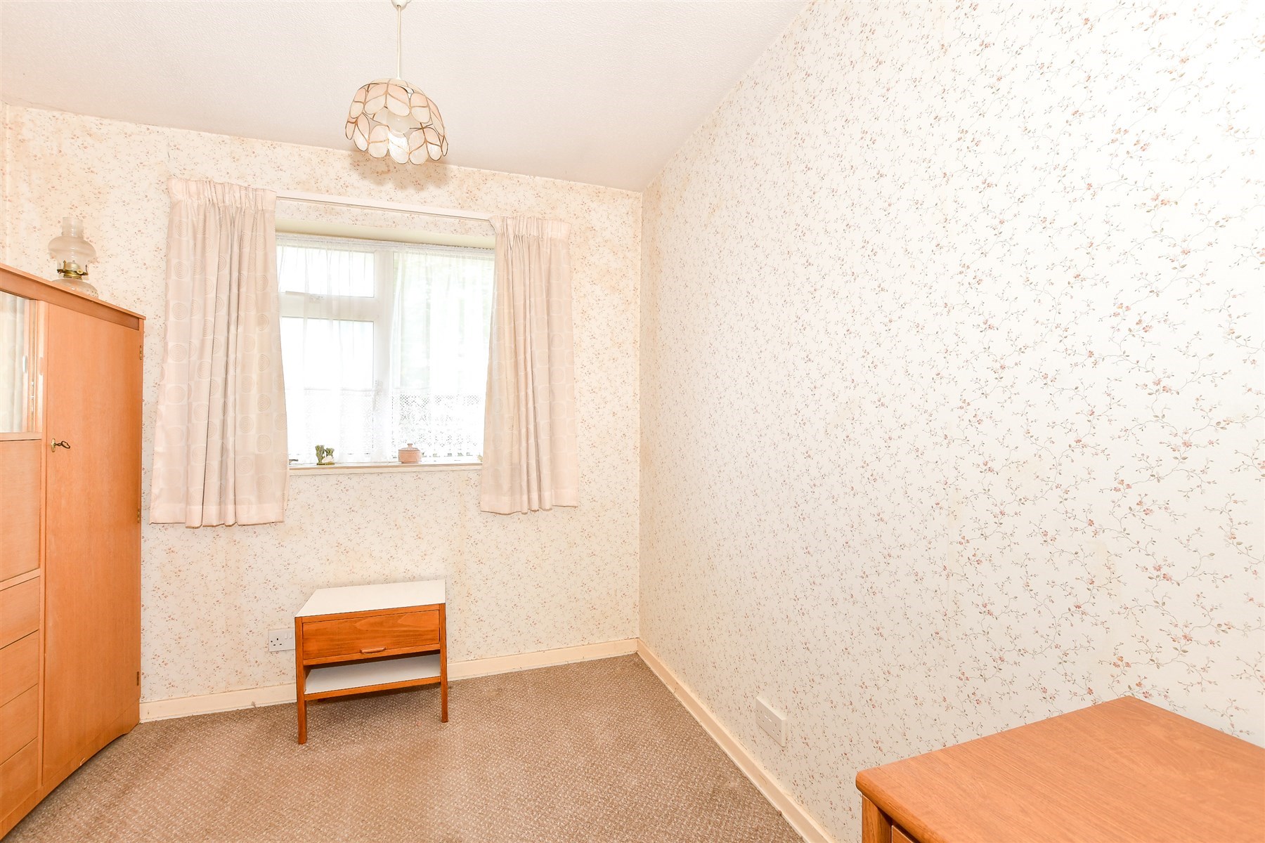 3 bed End of Terrace