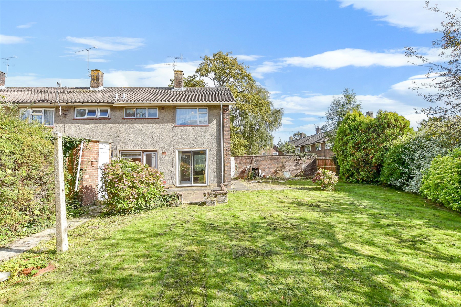 3 bed End of Terrace
