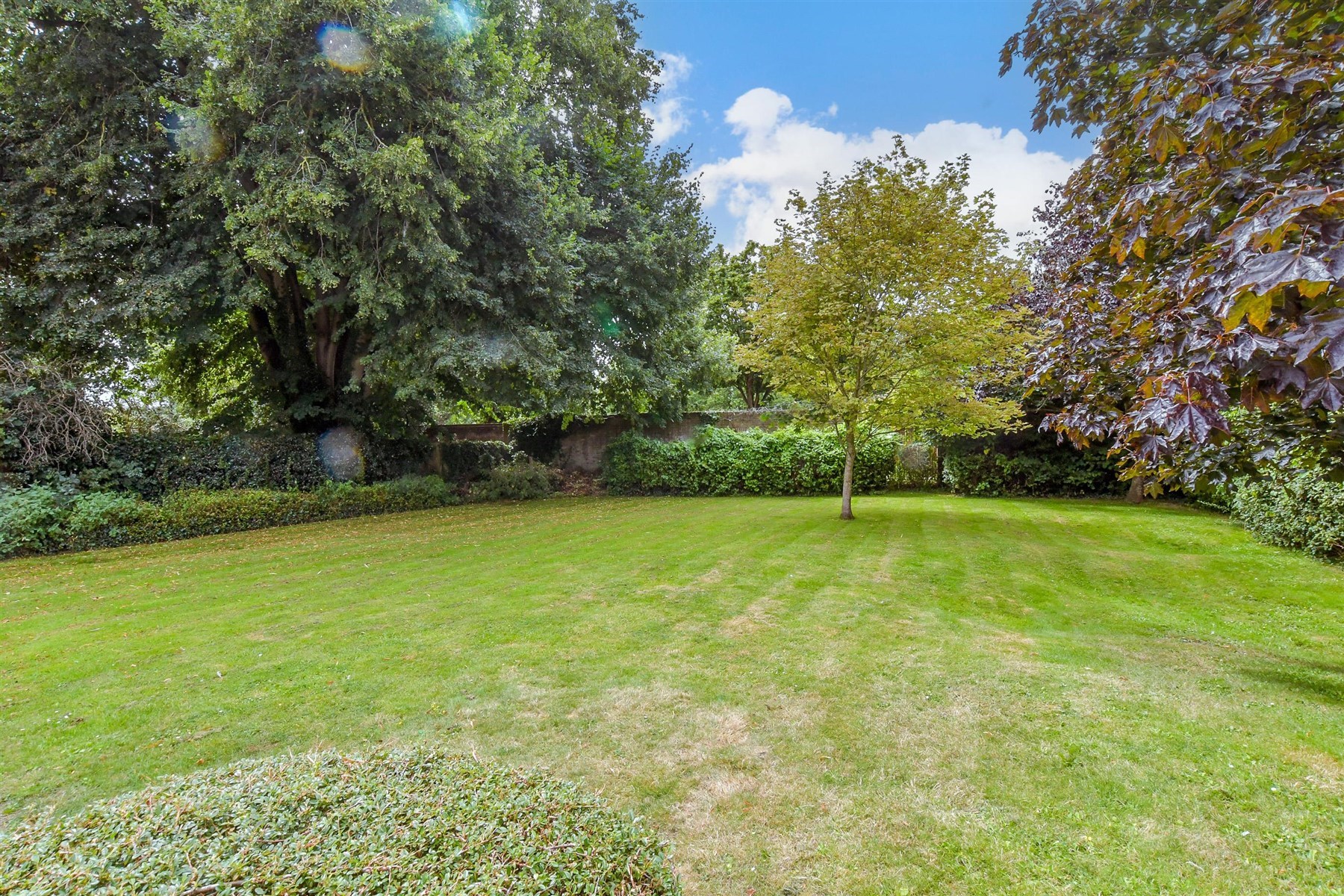 3 bed End of Terrace