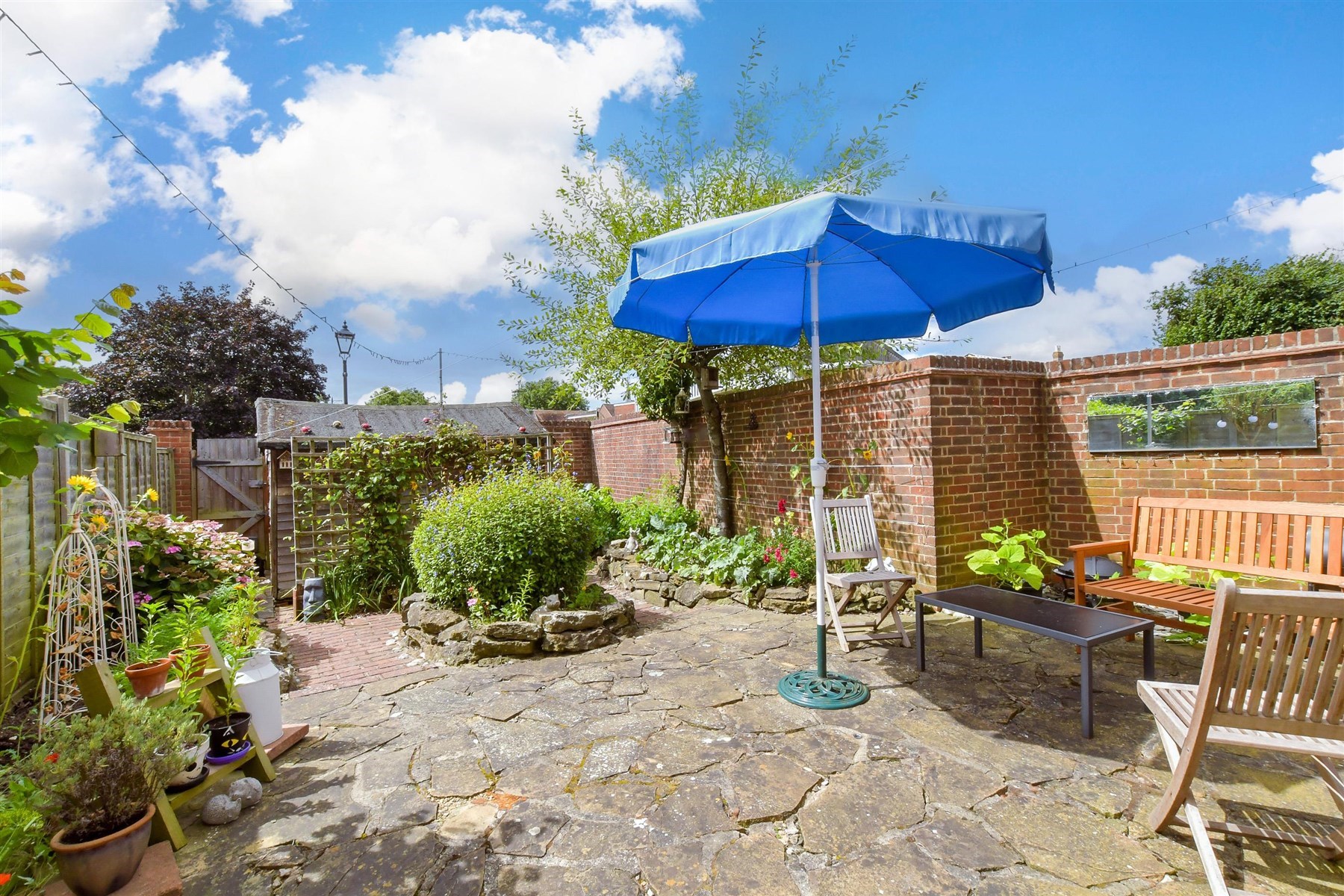 3 bed End of Terrace