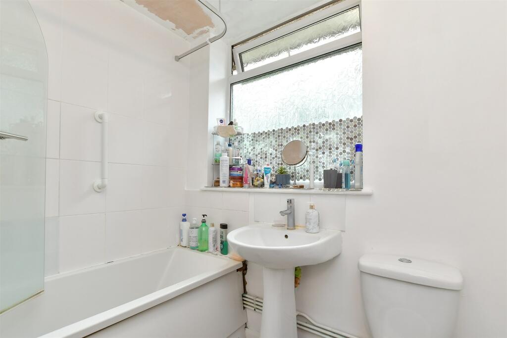2 bed Apartment