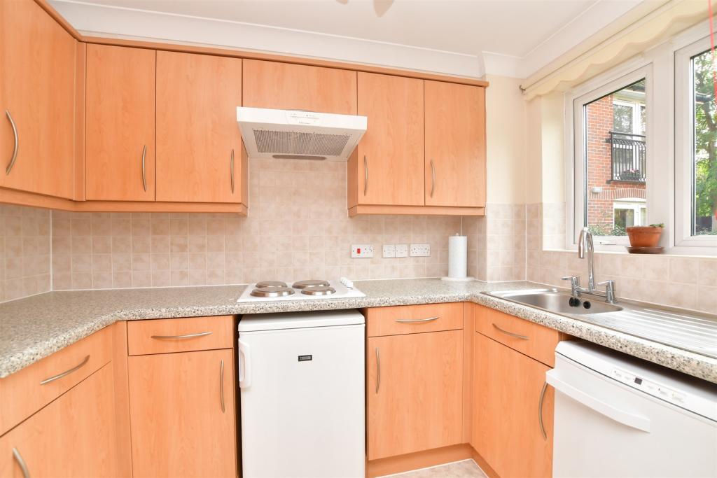 1 bed Retirement Property