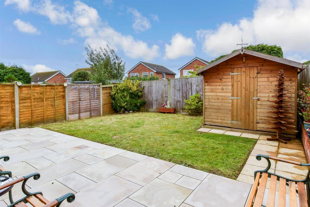 3 bed Semi-Detached