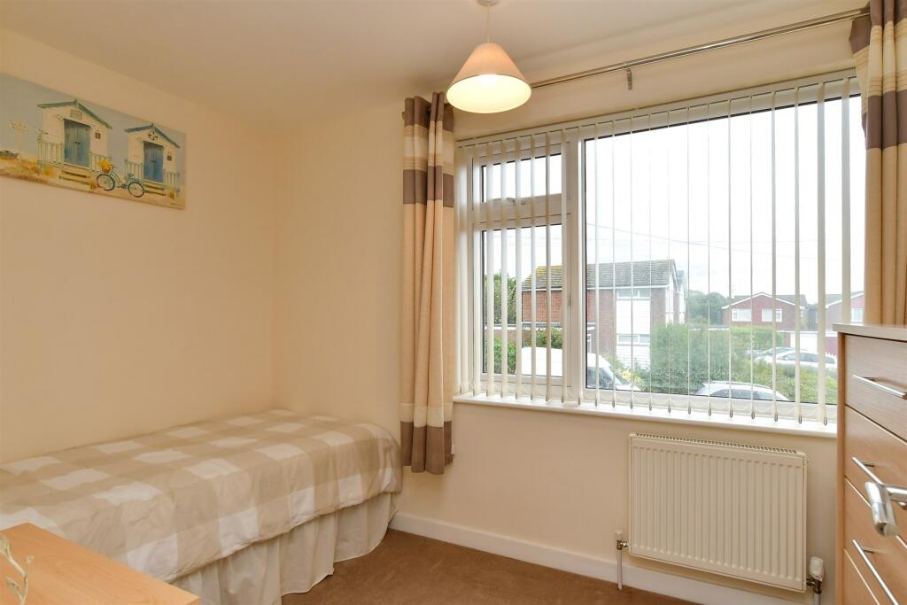3 bed Semi-Detached