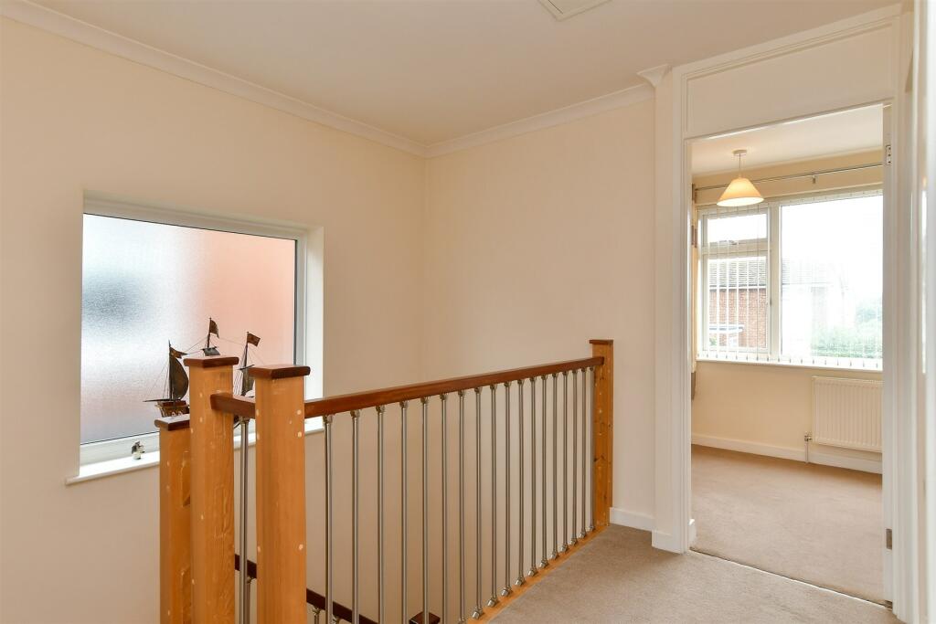 3 bed Semi-Detached