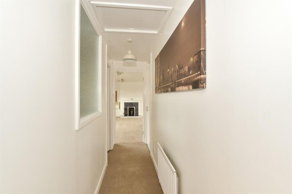 2 bed Apartment