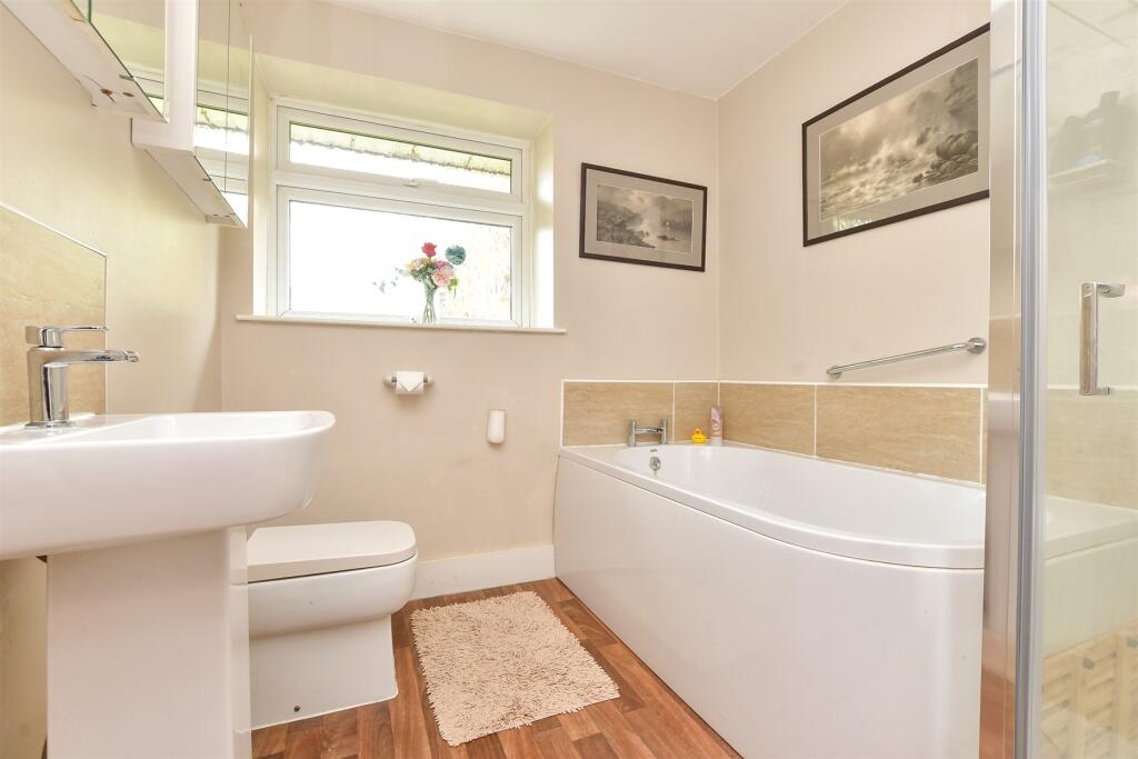 2 bed Apartment