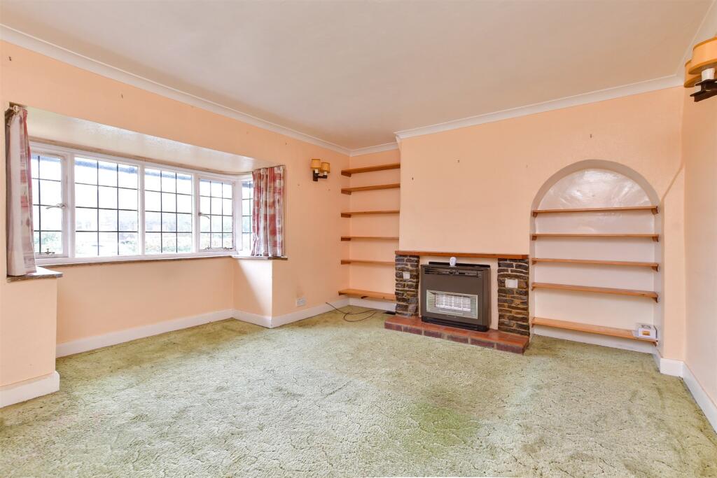 3 bed Semi-Detached
