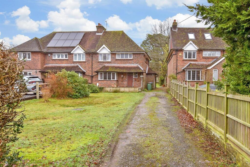 3 bed Semi-Detached