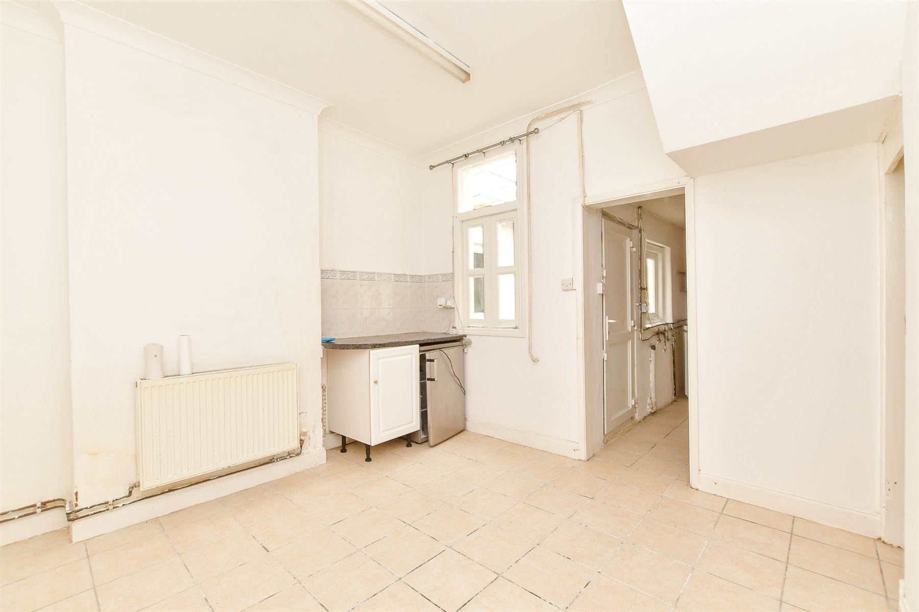 6 bed Terraced