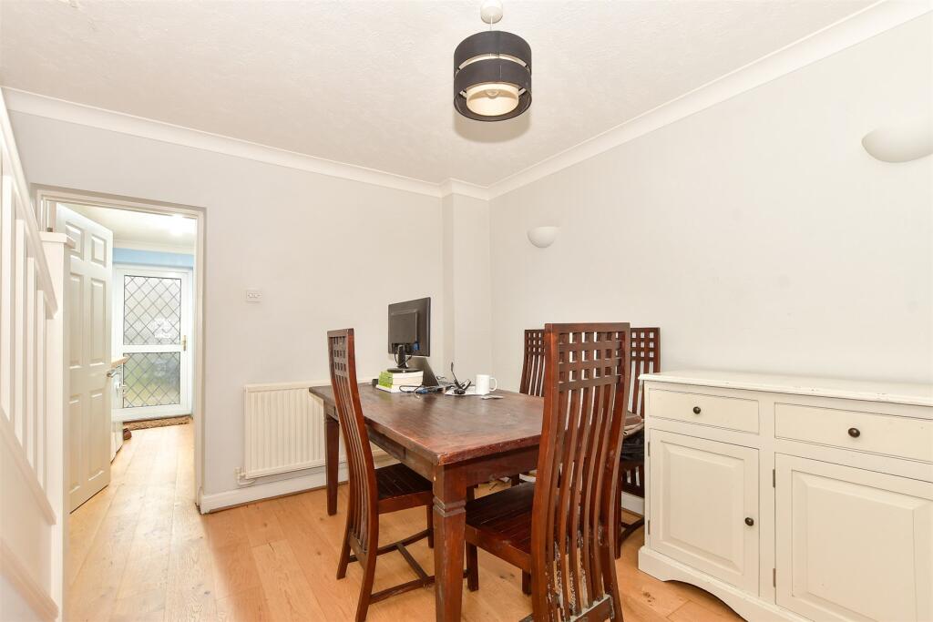 2 bed Terraced