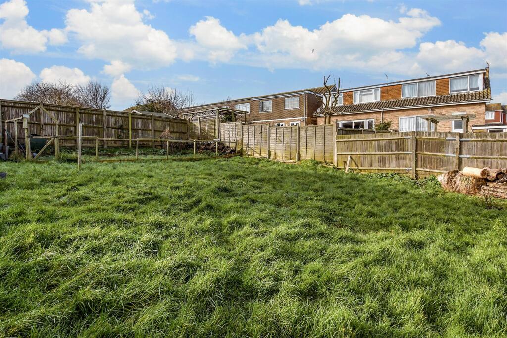 3 bed Detached Bungalow