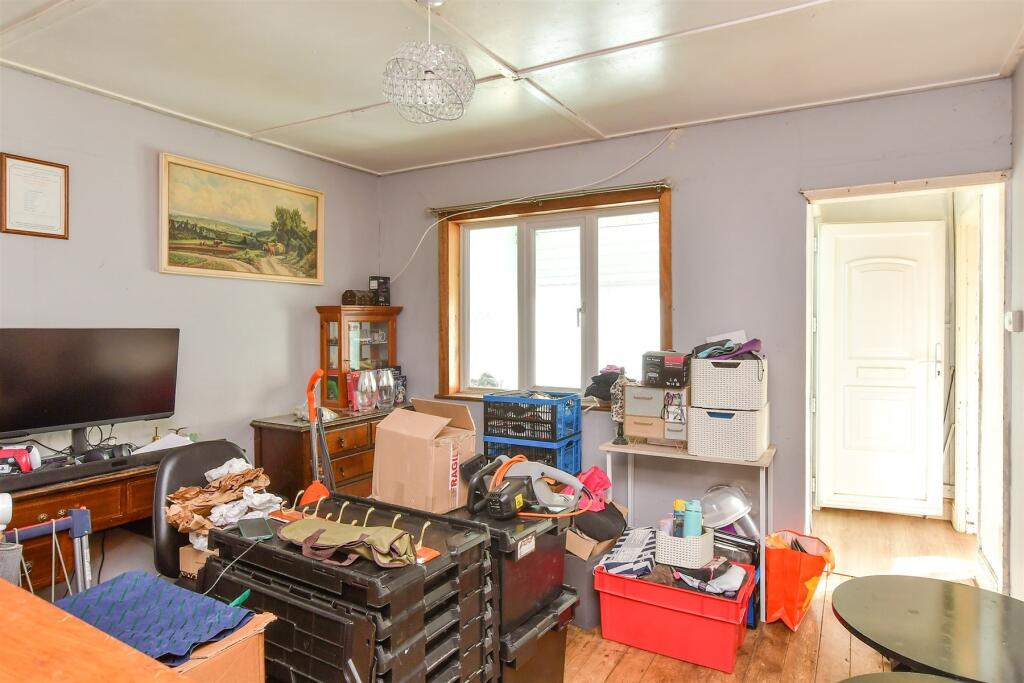 3 bed Detached Bungalow