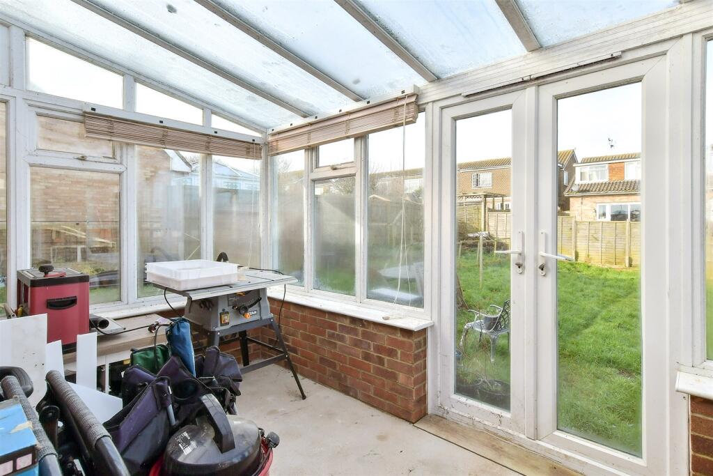 3 bed Detached Bungalow