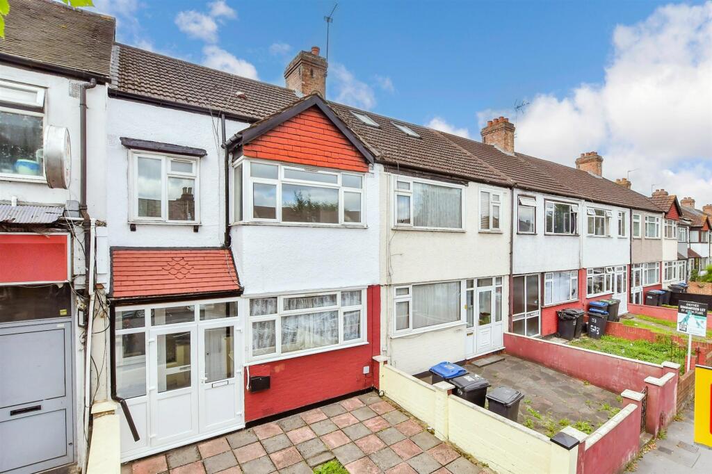 3 bed Terraced