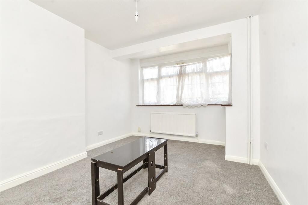 3 bed Terraced