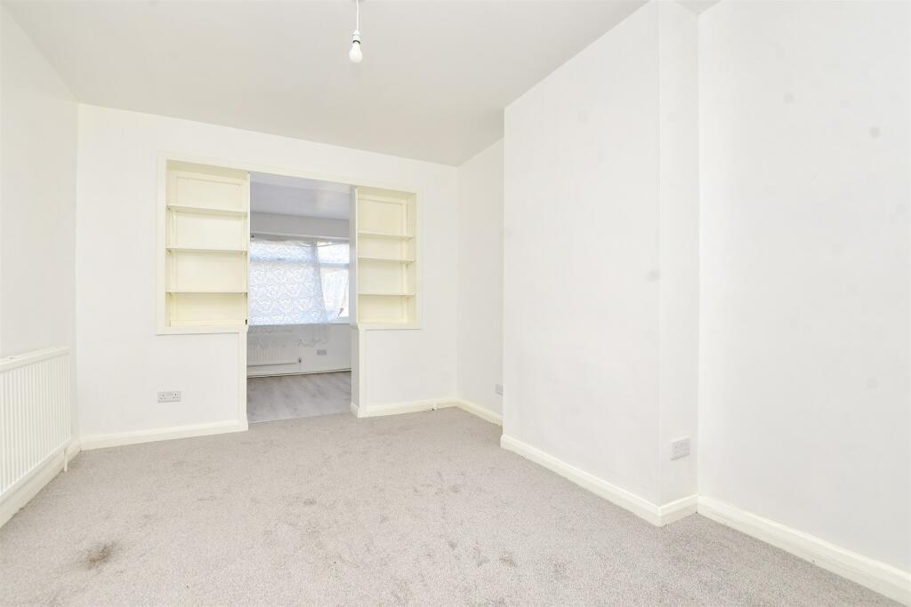 3 bed Terraced