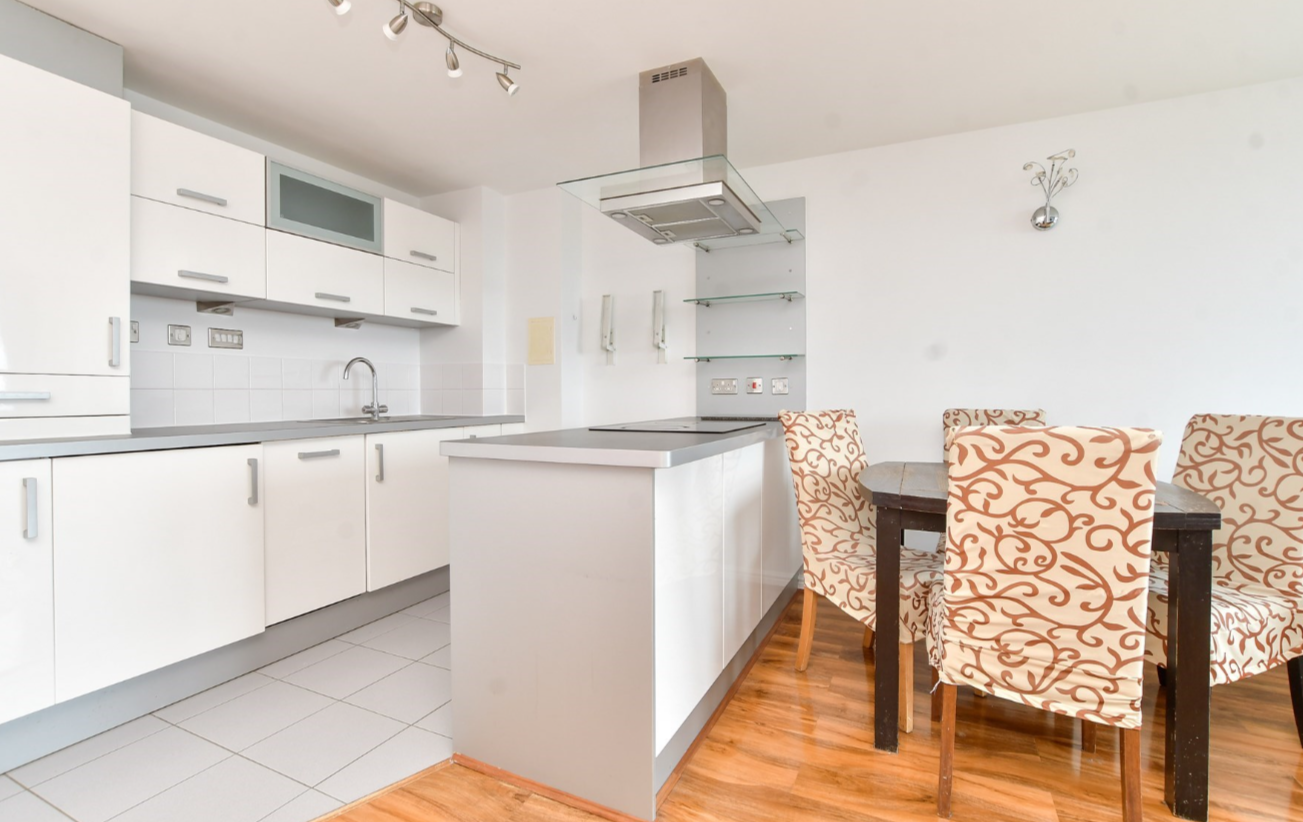 2 bed Apartment