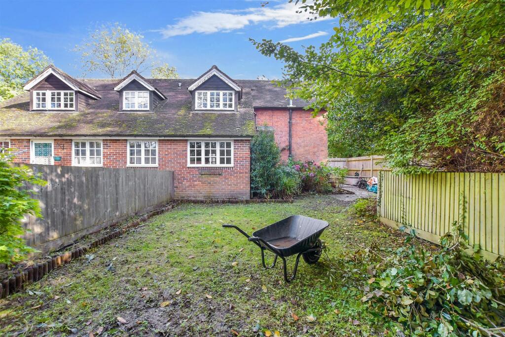 2 bed Cottage
