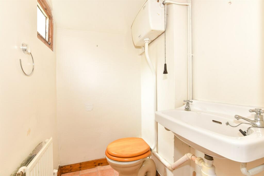 2 bed Cottage