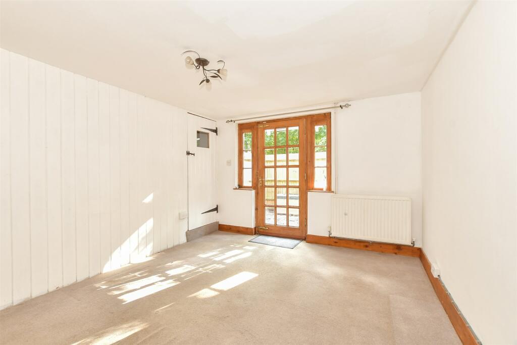 2 bed Cottage