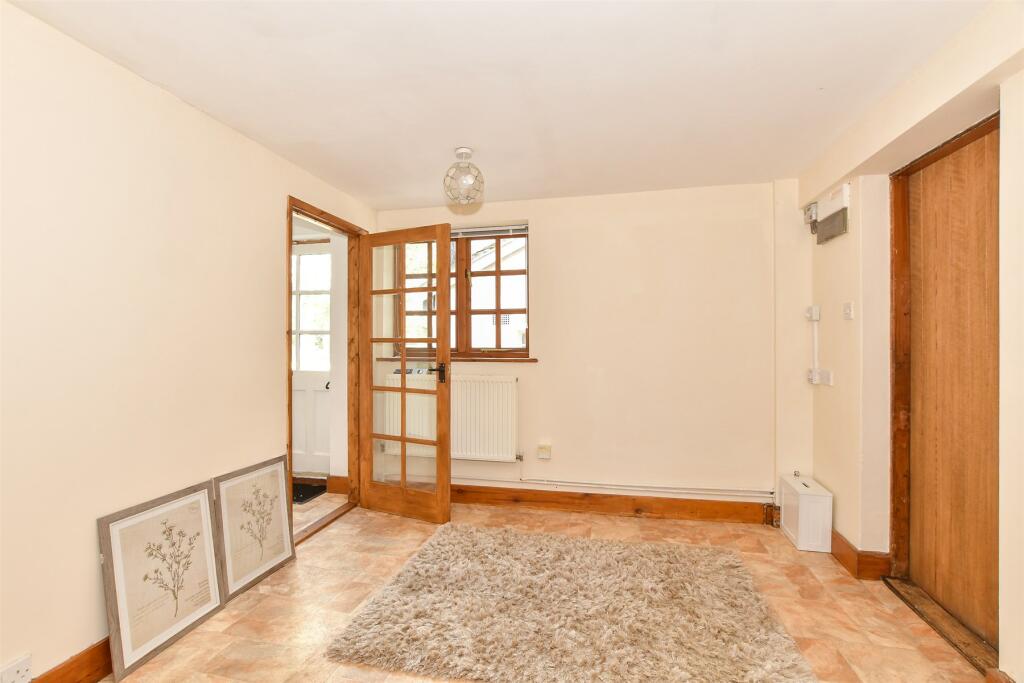 2 bed Cottage