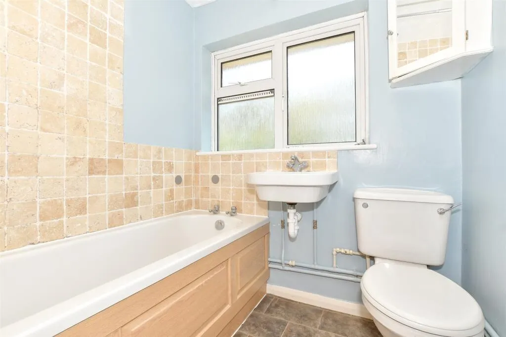2 bed Terraced