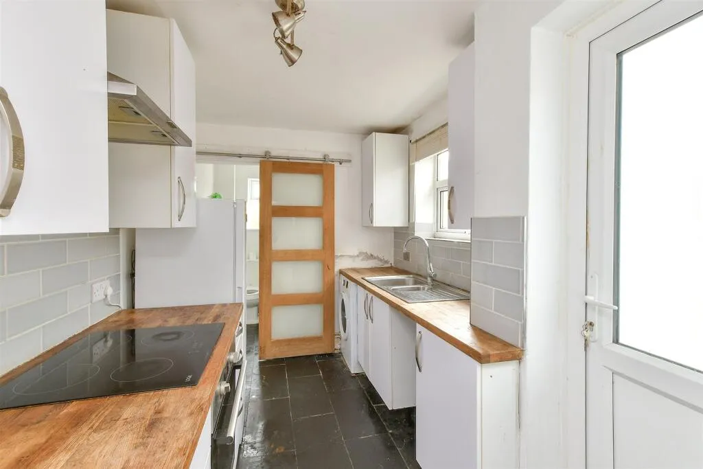 2 bed Terraced