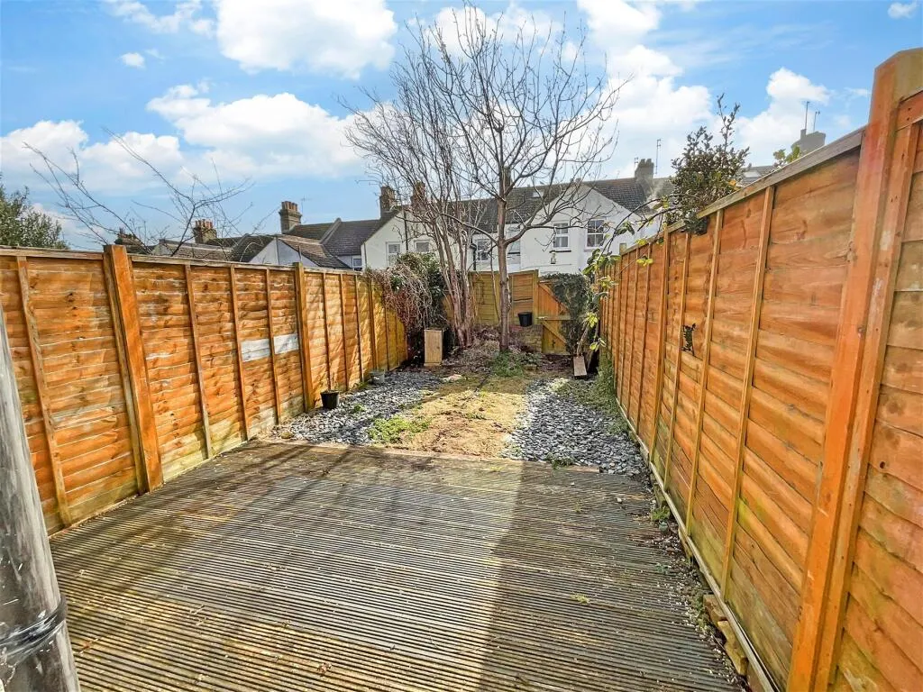 2 bed Terraced