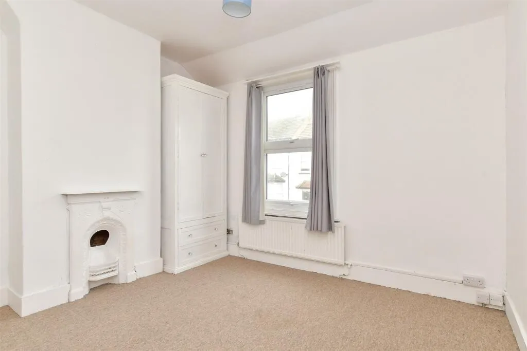 2 bed Terraced
