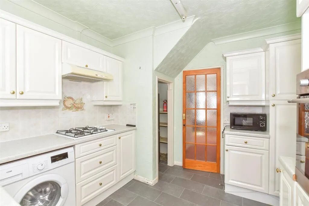 3 bed Terraced
