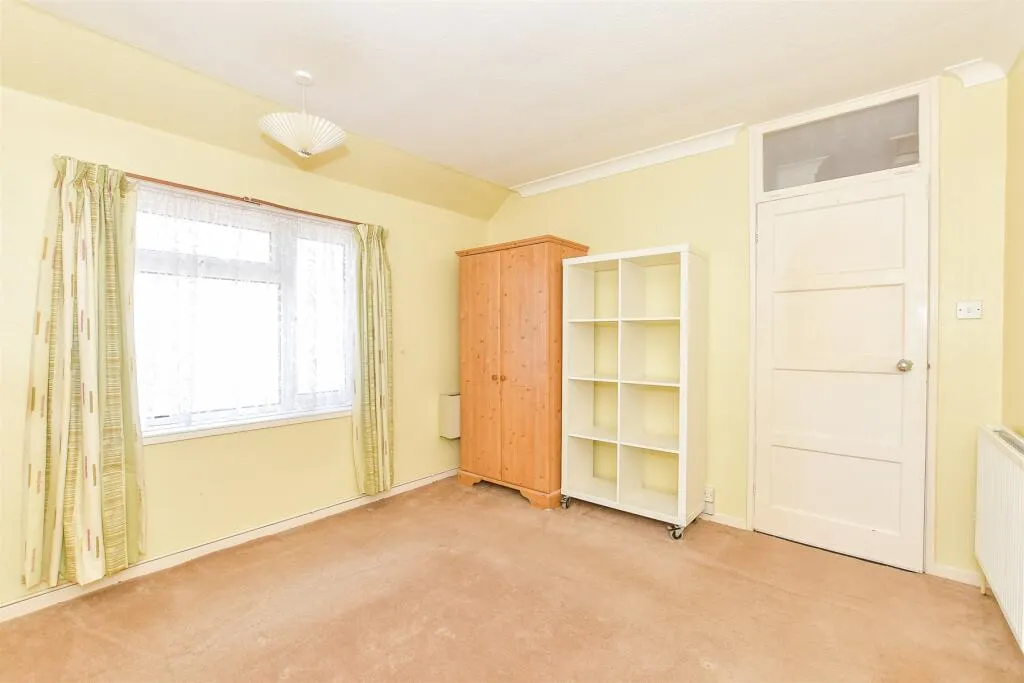 3 bed Terraced