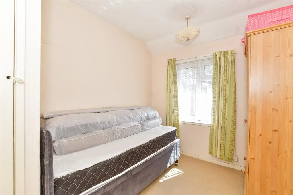 3 bed Terraced