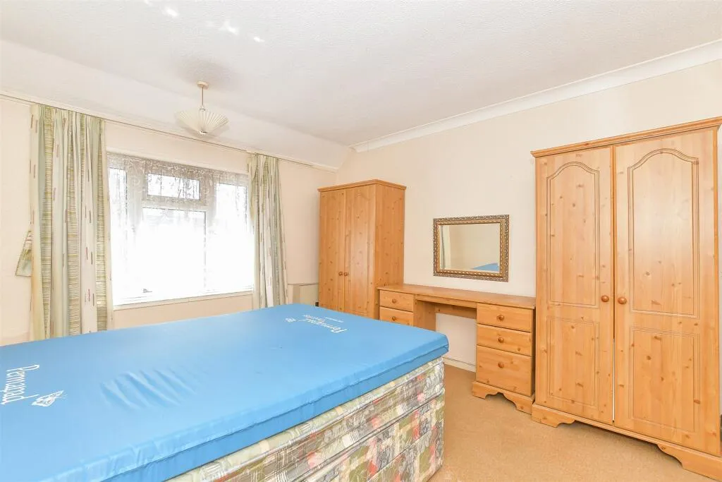 3 bed Terraced