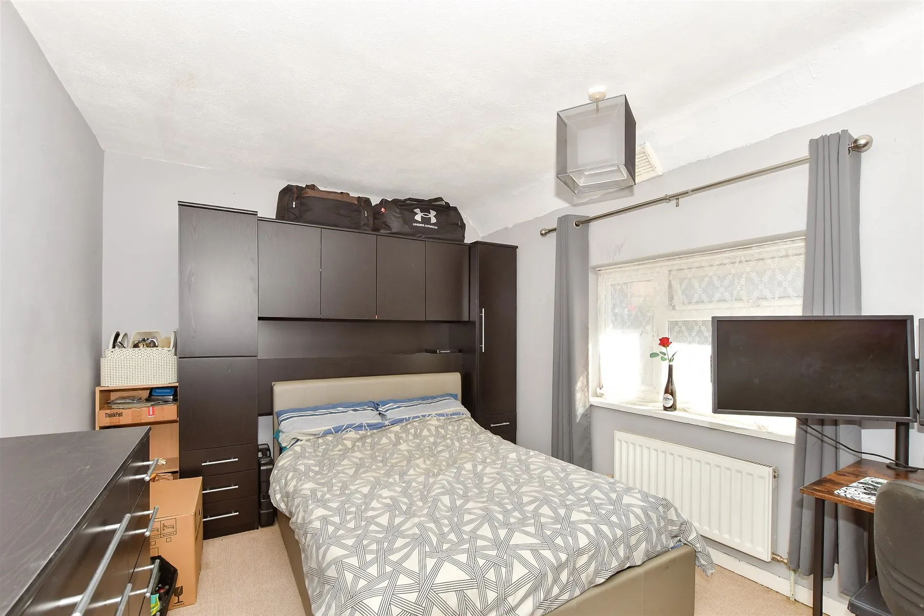 4 bed Terraced