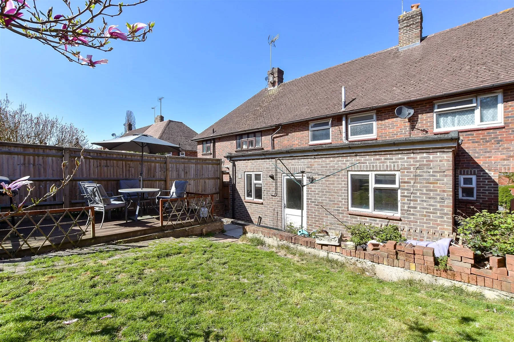 4 bed Terraced