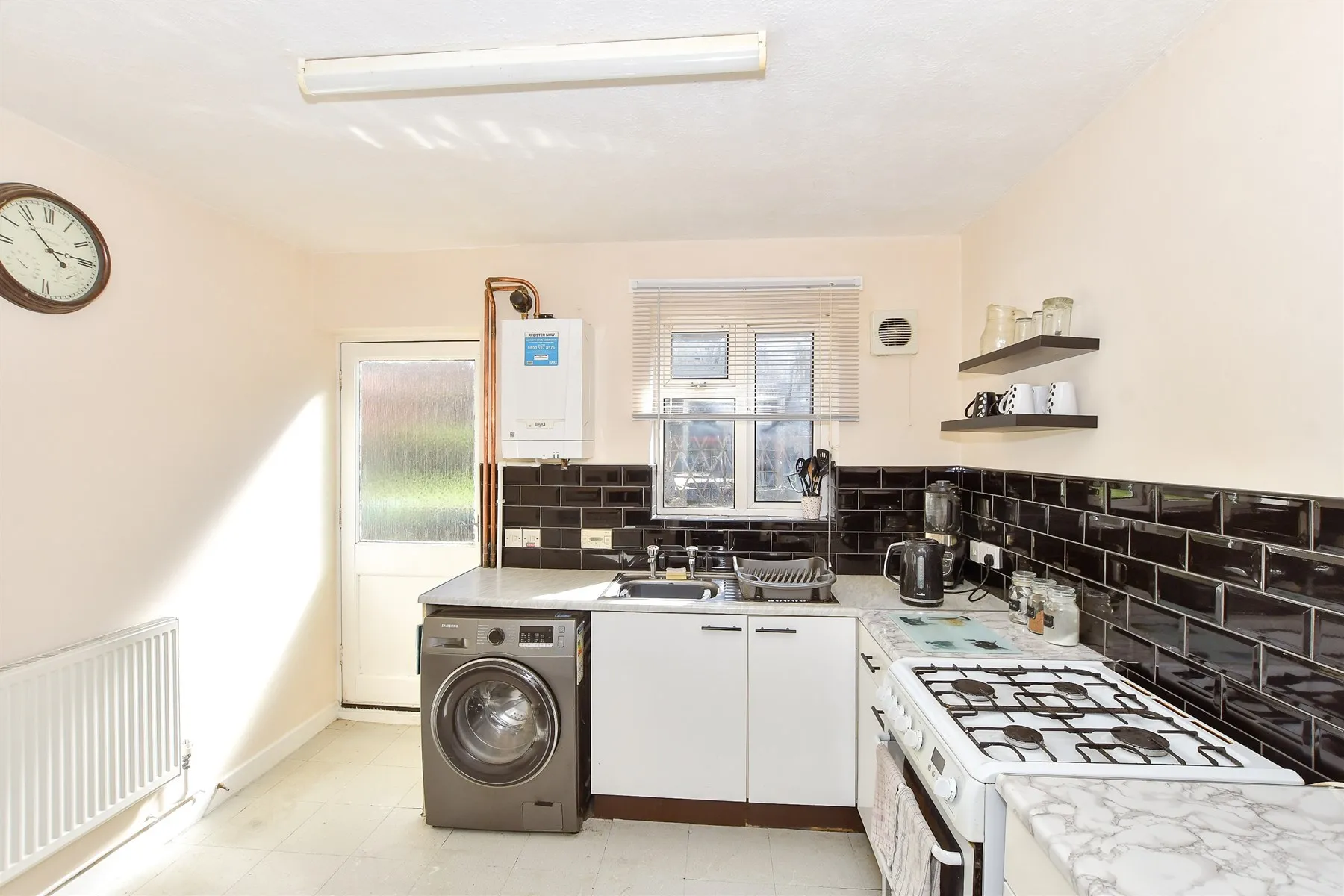 4 bed Terraced