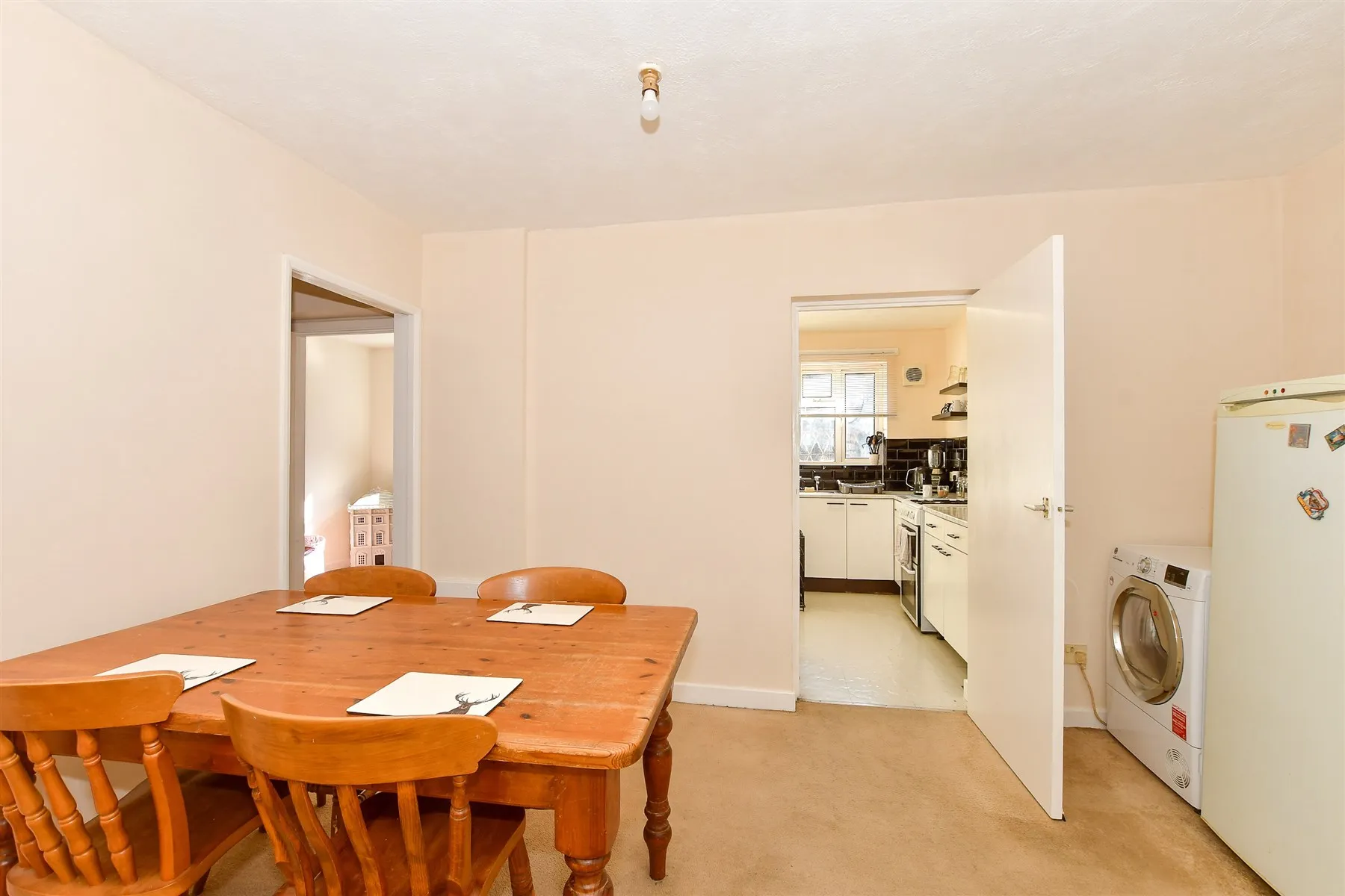 4 bed Terraced