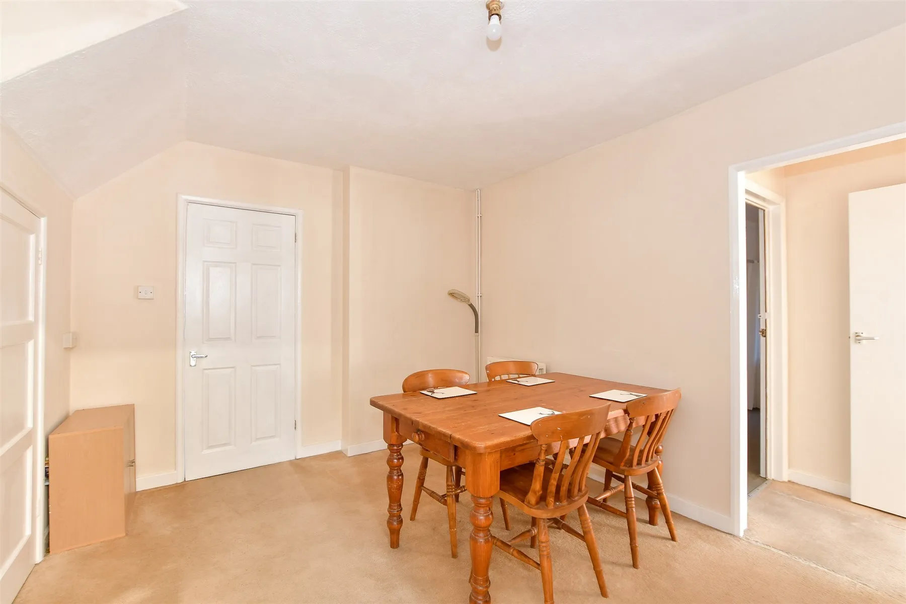 4 bed Terraced