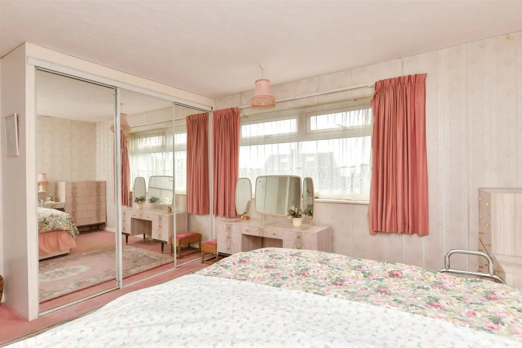 3 bed Detached