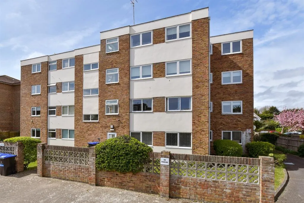 2 bed Apartment