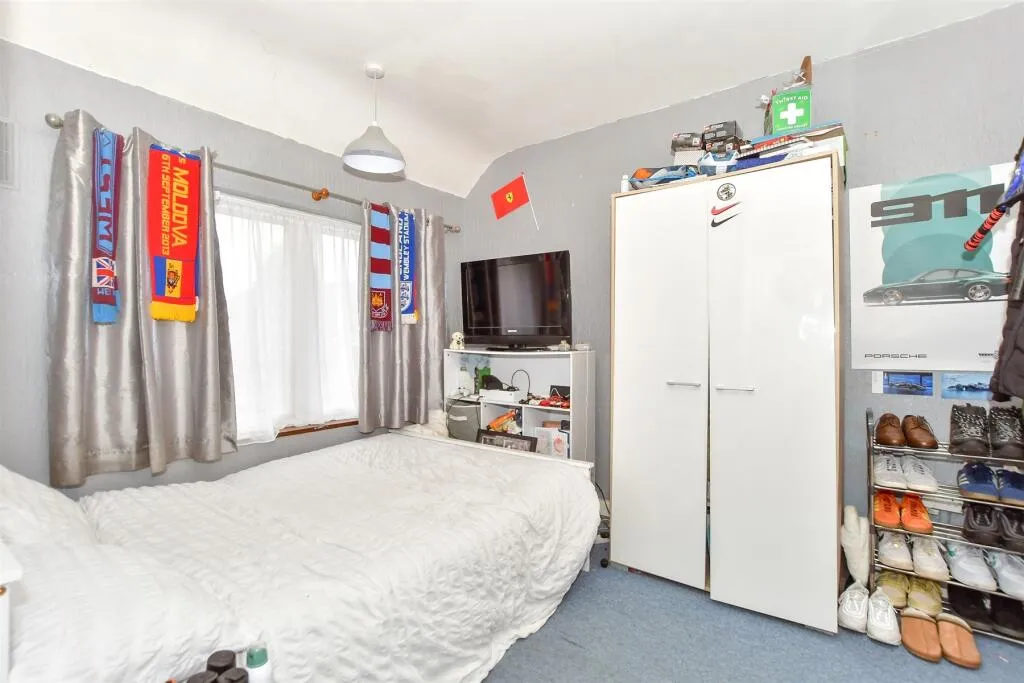 3 bed Terraced