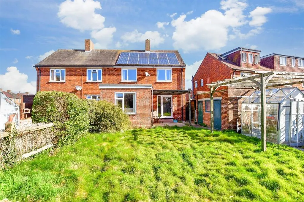 3 bed Semi-Detached