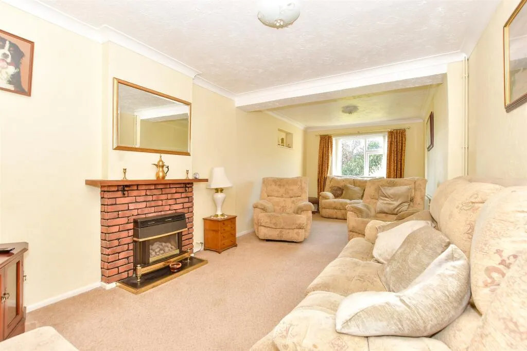 3 bed Semi-Detached