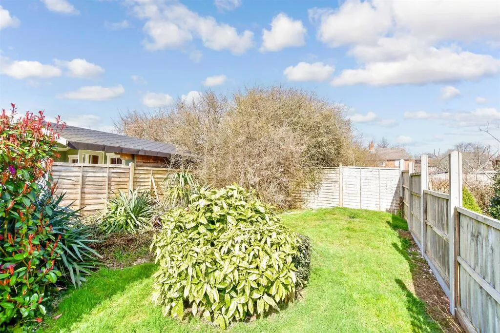 3 bed Terraced
