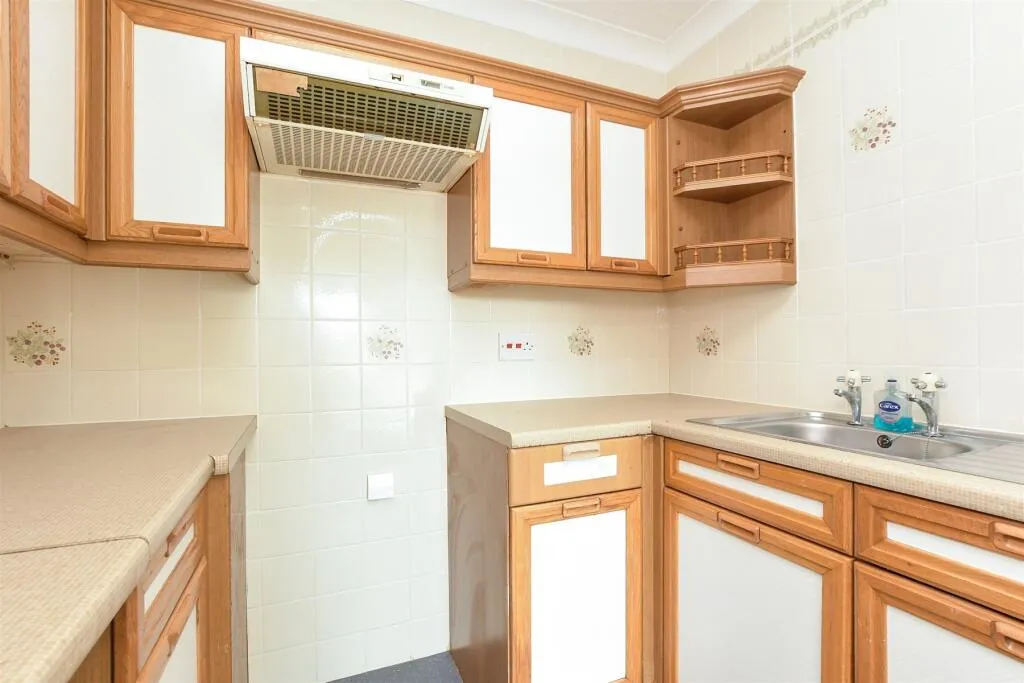 1 bed Retirement Property