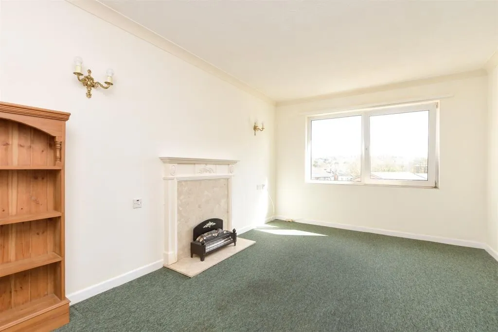 1 bed Retirement Property