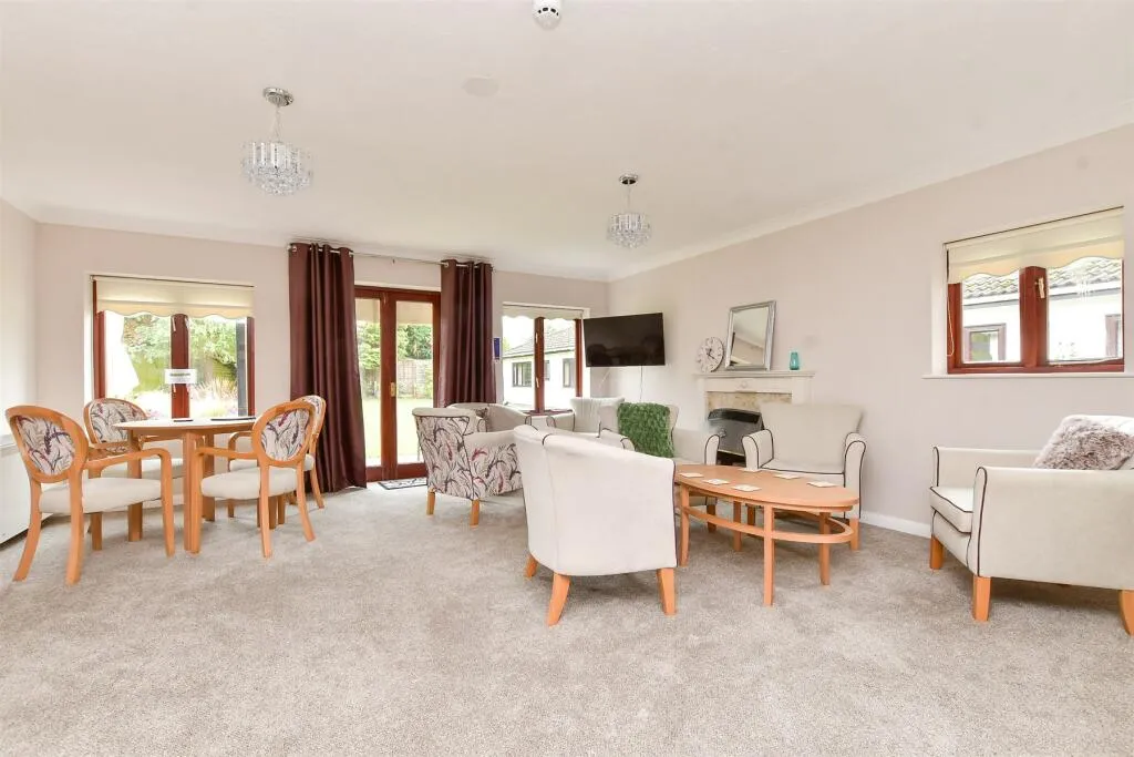 2 bed Apartment