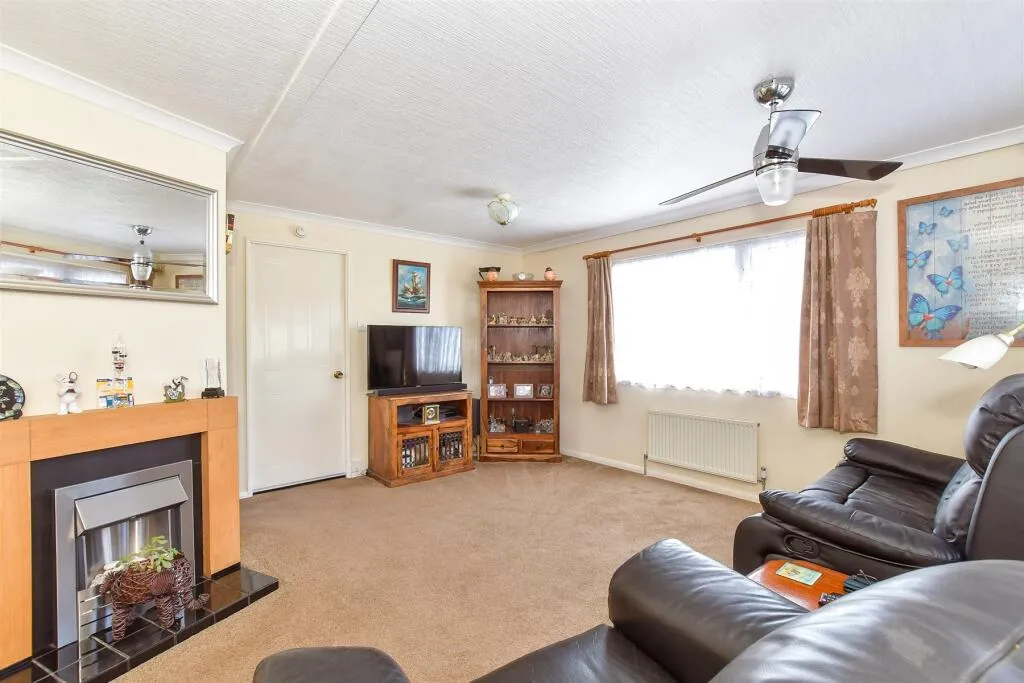 2 bed Park Home