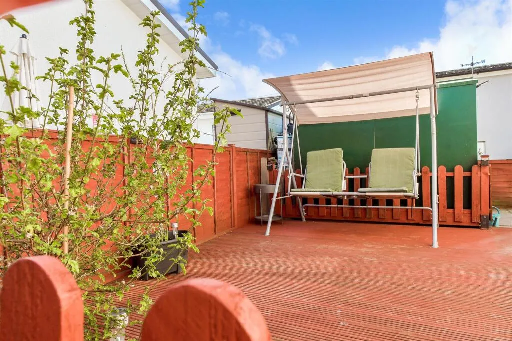 2 bed Park Home